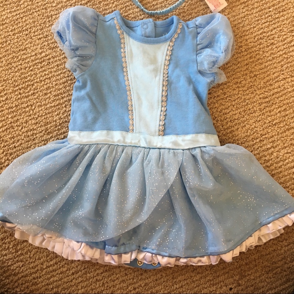 Disney store baby Cinderella 12-18 months